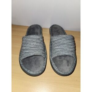 Isotoner Women's Grey House Slippers‎ Size 9.5-10M Machine Washable~NEW